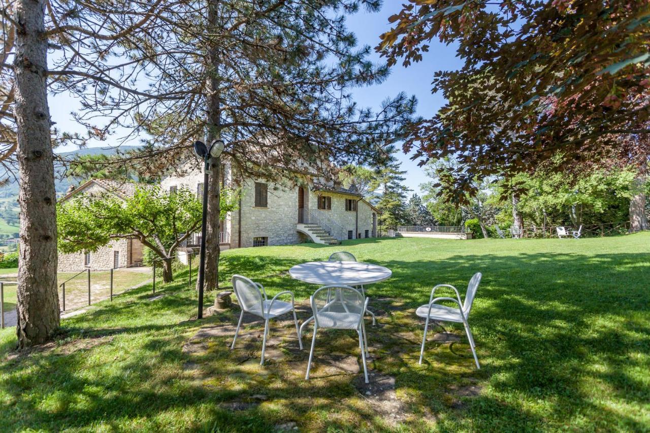 Villamena Assisi Luaran gambar