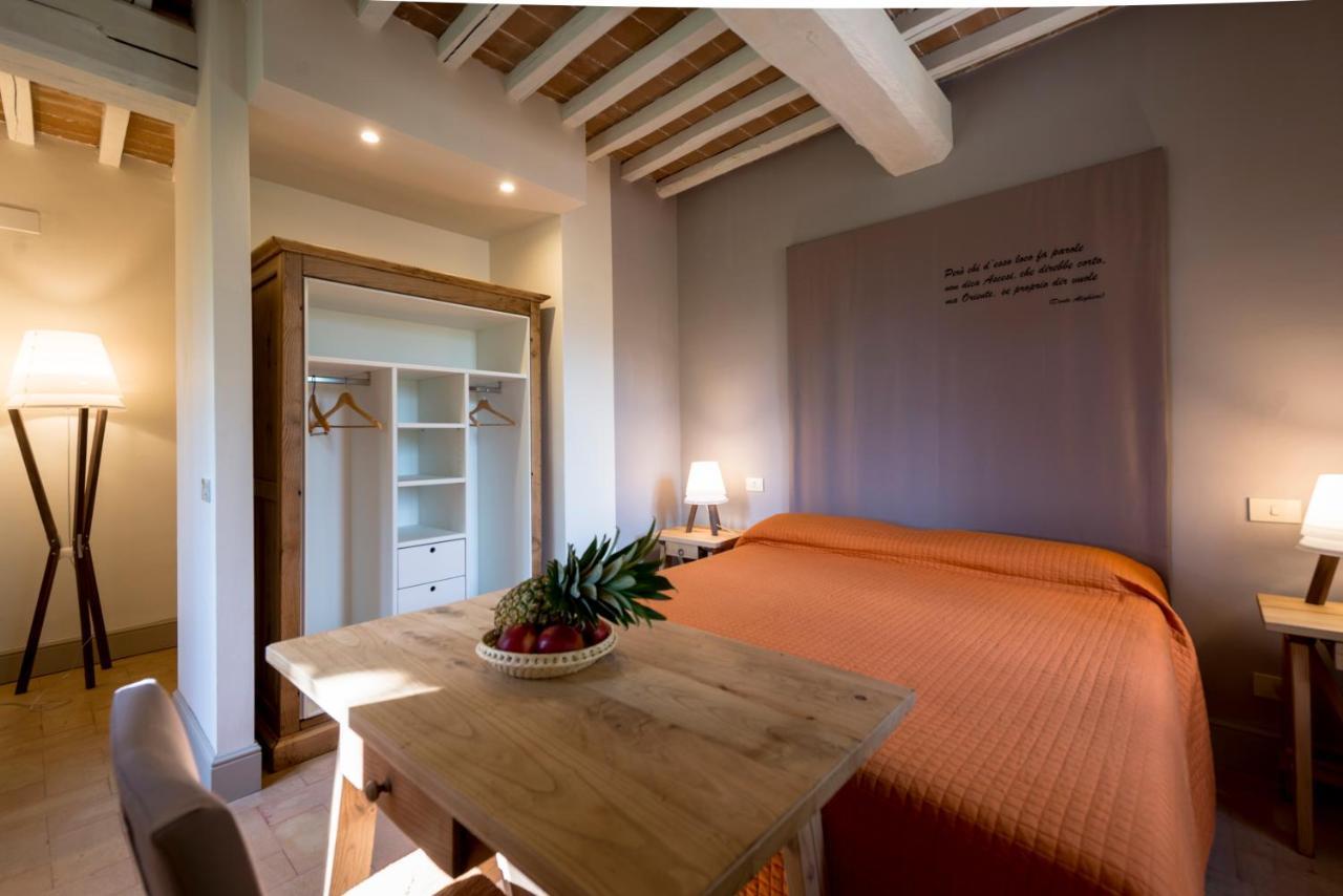 Villamena Assisi Luaran gambar