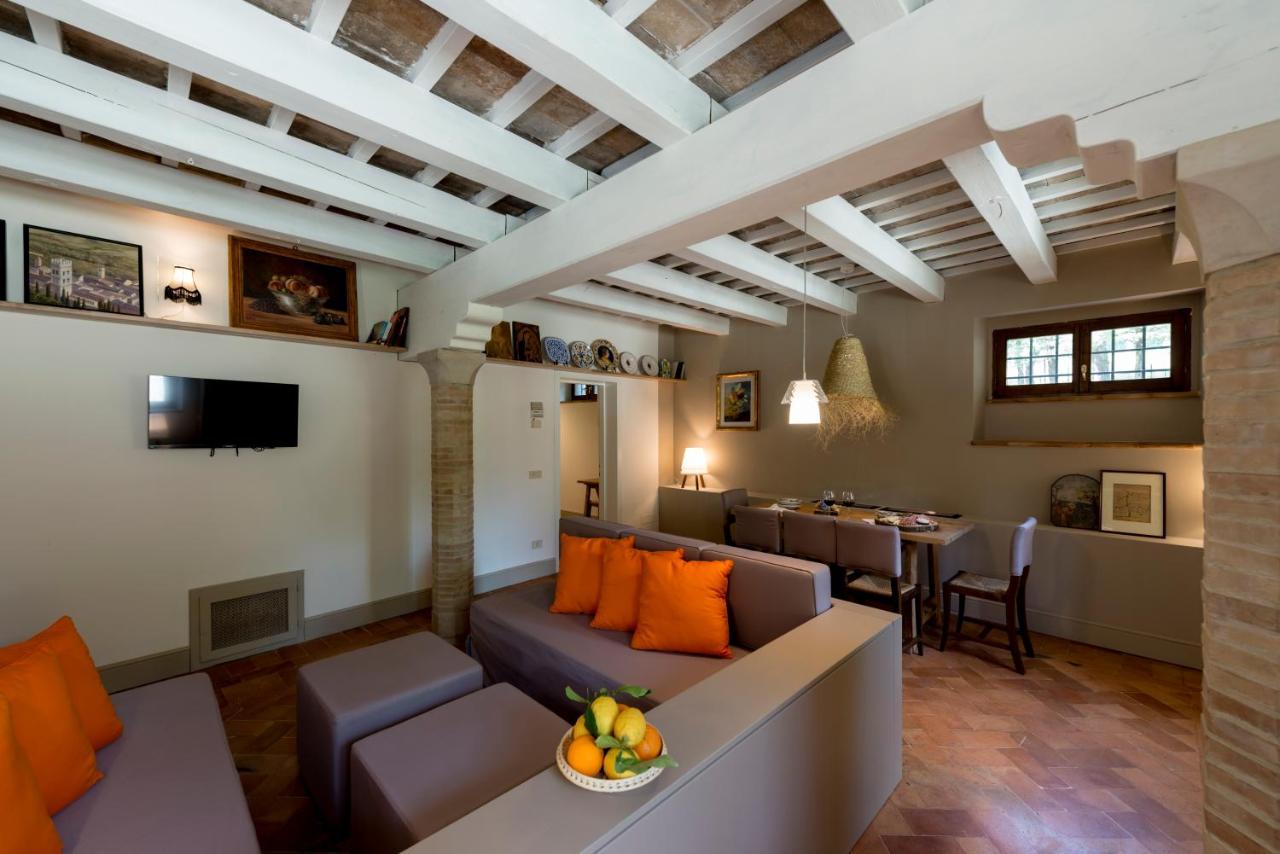 Villamena Assisi Luaran gambar